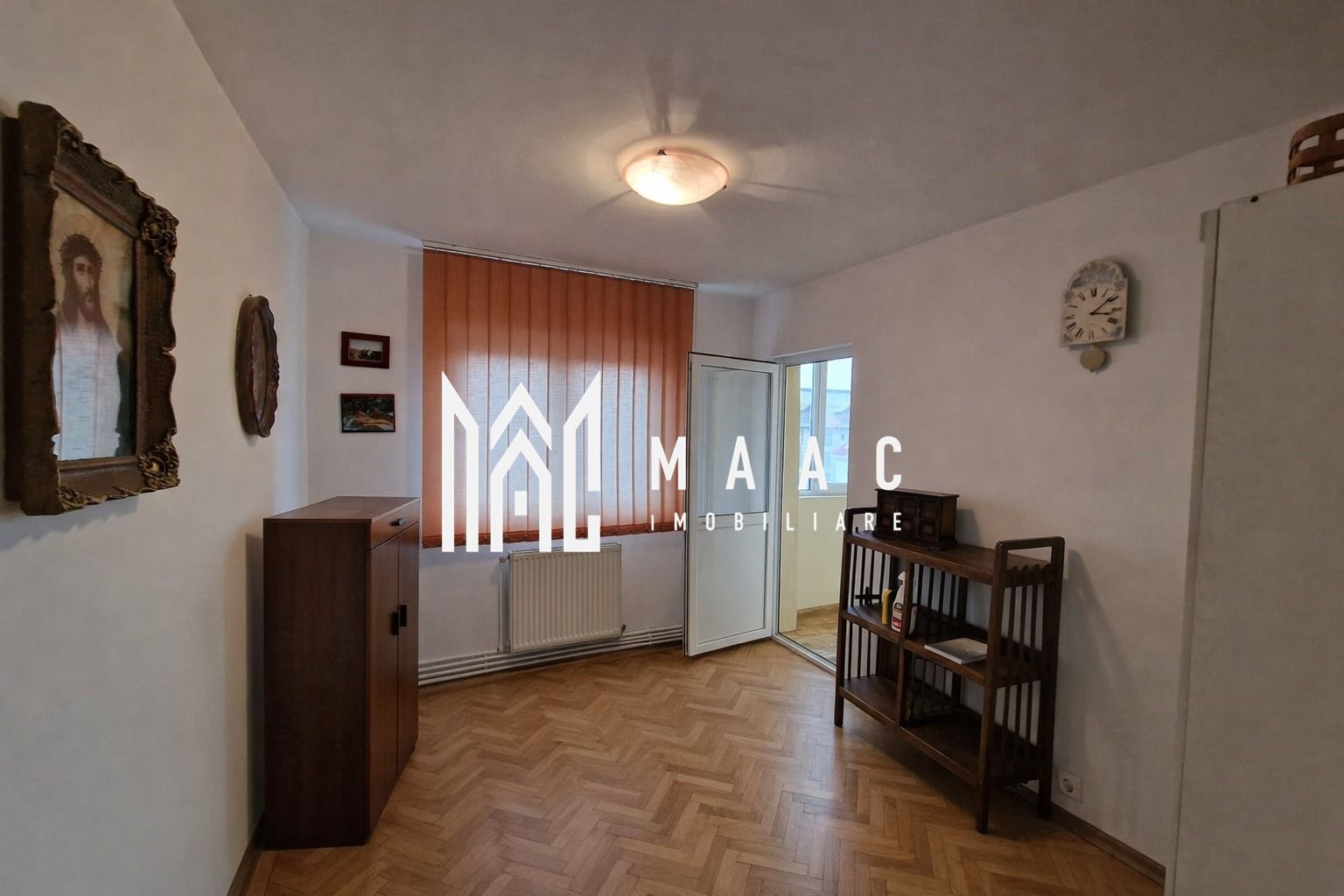 Apartament 4 Camere | 2 bai | 2 balcoane | Pivnita | Central - Poză 4