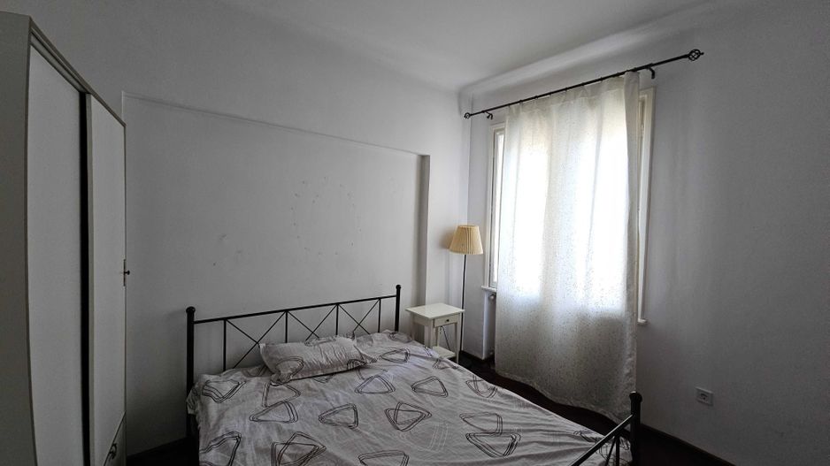 De Vanzare Apartament 2 Camere - Amze - Romana, sector 1 - Poză 3