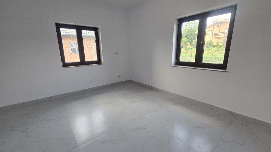 Casă Nouă Modernă de Vânzare –Sărata, Bacău,Confort, Spațiu și Liniste - Poză 22