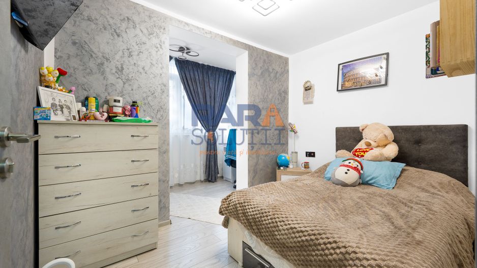 4 camere - renovat 2024, mobilat și utilat, la cheie - Poză 13