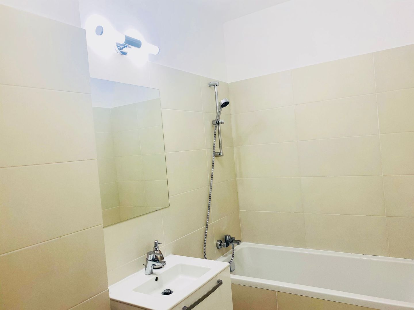 Studio in complex nou, zona Centrul Civic - Poză 7