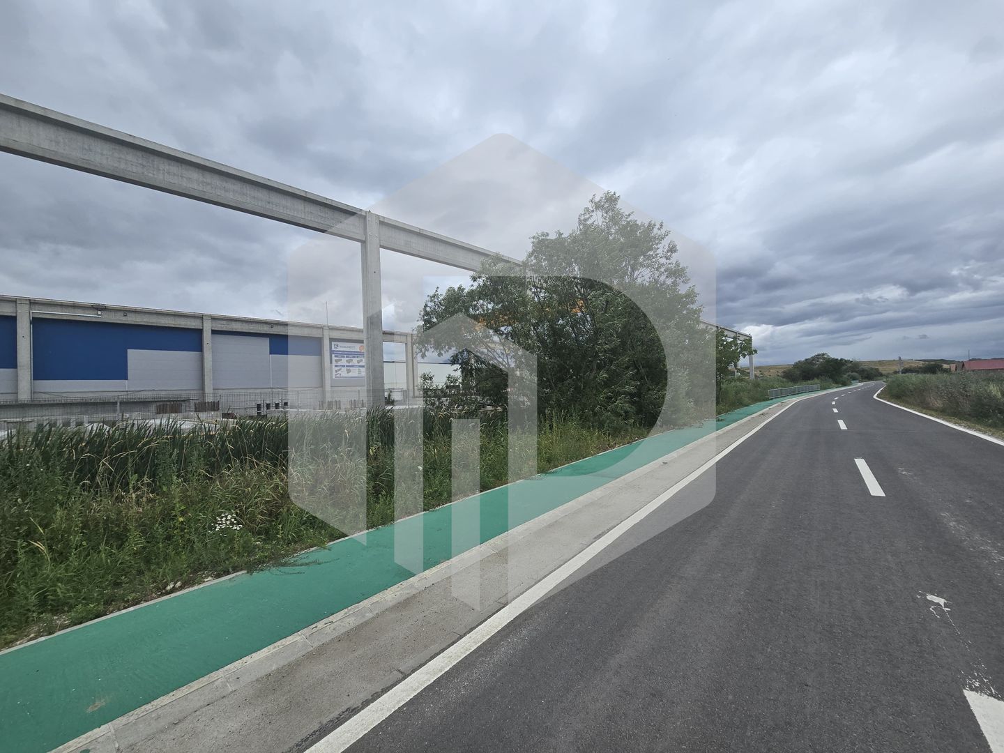 Teren intravilan industrial 4540 m Cristian Sibiu - Poză 5