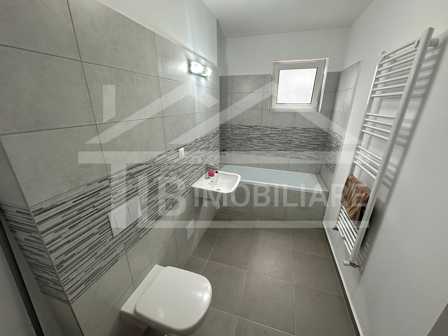 Apartament de 3 camere, 80mp, parcare, Zona Maurer Residence - Poză 10