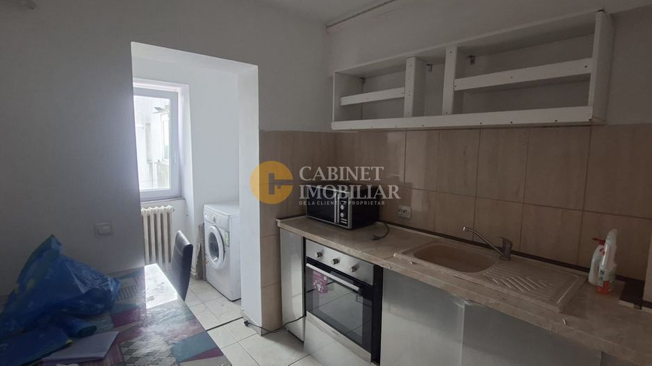 Apartament 3 camere decomandat | Ultracentral | Etaj 10/10 | Aproape de UMF - Poză 9