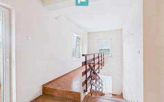 Casă cu 5 camere în Remetea Mare - Poză 9