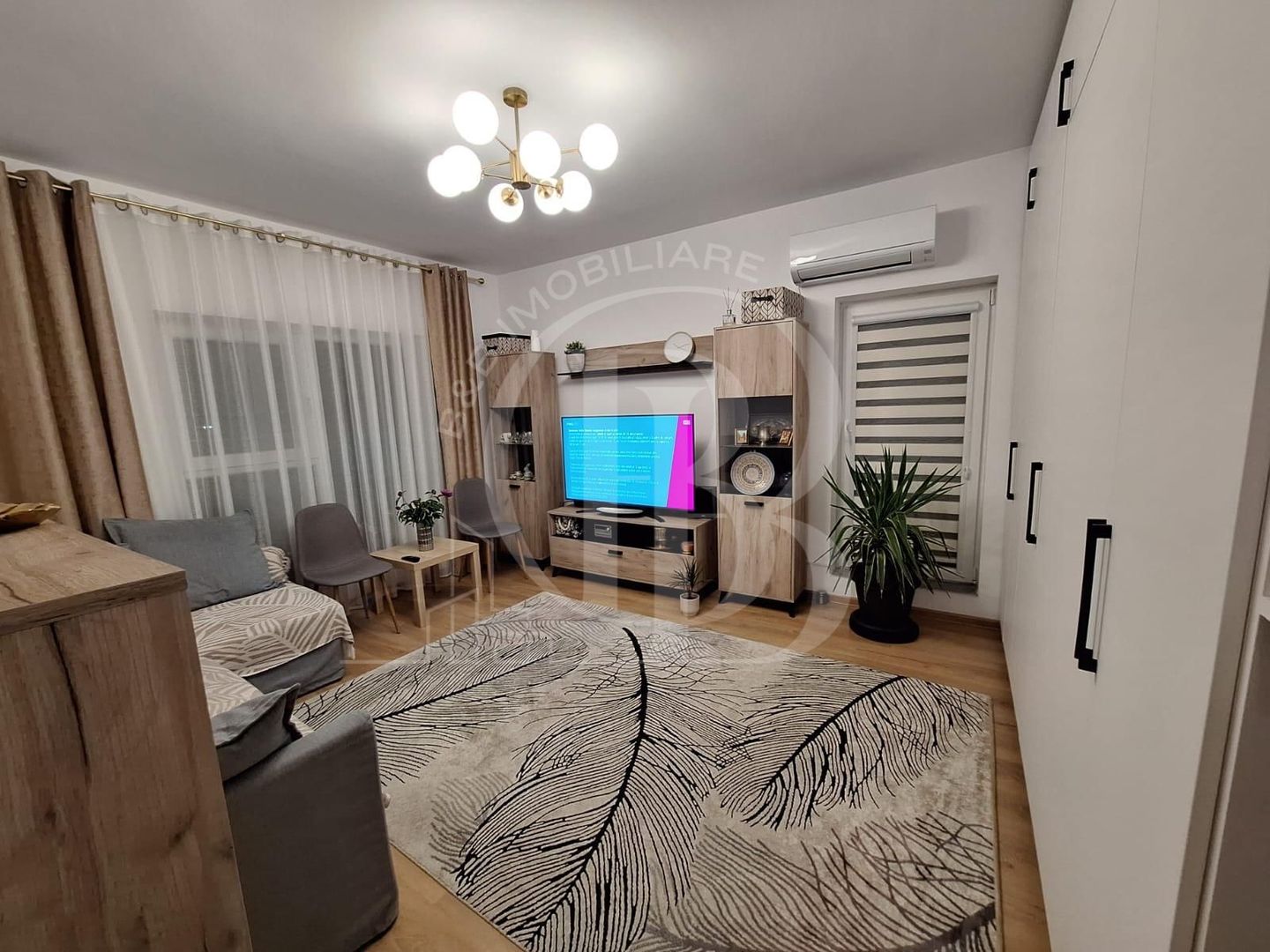 Apartament 3 camere decomandat-2 Bai-Titan-Pallady-Mobilat - Poză 1