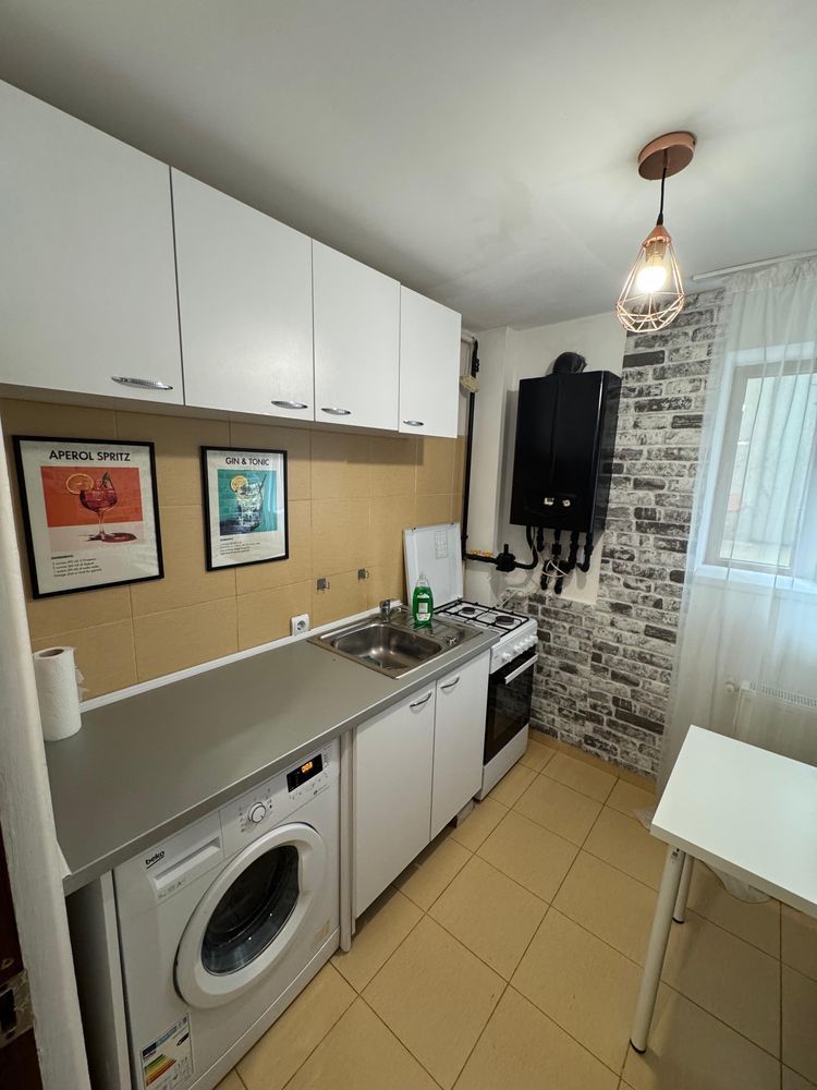 Vanzare apartament 2 camere Regie. - Poză 1