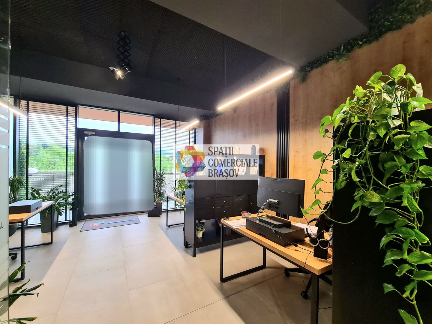 Spatiu comercial de închiriat, Brasov, zona Coresi - 63 mp # plus-imo.ro - Poză 3