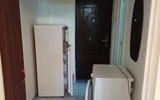 Apartament cu 1 camera /30 mp / zona Podu Ros - Poză 4