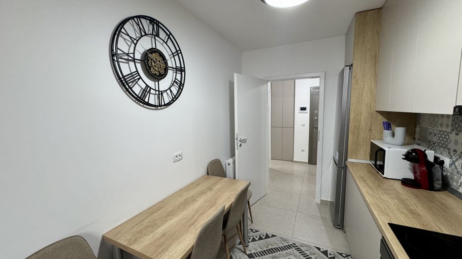 Apartament cu 2 camere, decomandat, in Tractorul - Poză 9