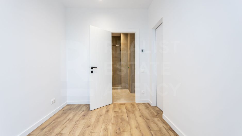 Vânzare, casă, 2 nivele, 4 camere, strada Sfânta Vineri, Tohatin - Poză 6