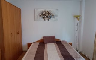 Apartament cu 4 camere in Tractoru-Independentei - Poză 4
