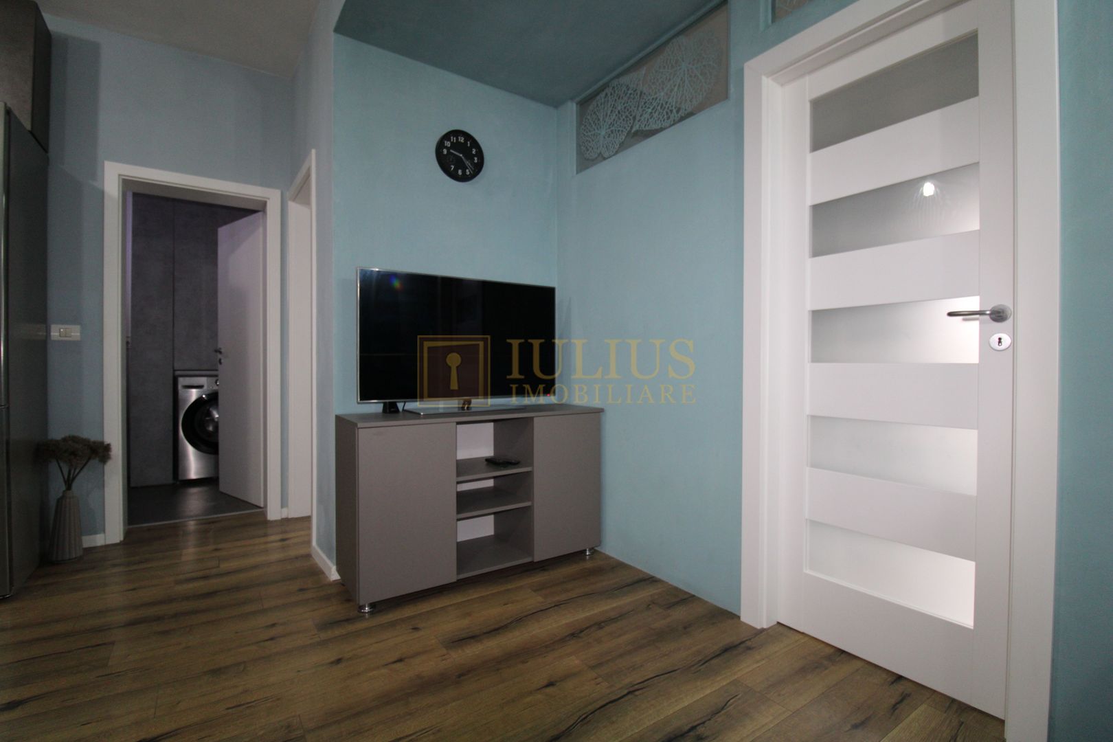 Zona Remus Radulet, 2 camere, centrala proprie - Poză 10