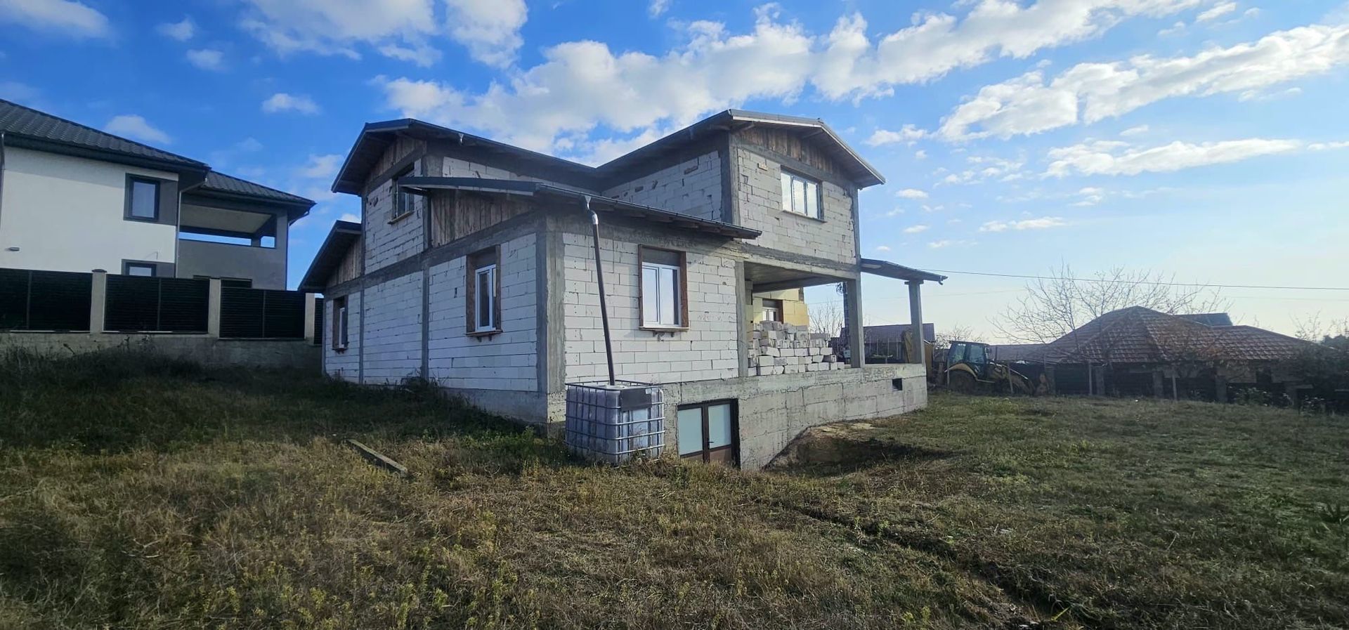 Casa la rosu Bariera, 211 mp, teren 896 mp, MAG Invest, 175.000 EUR - Poză 1