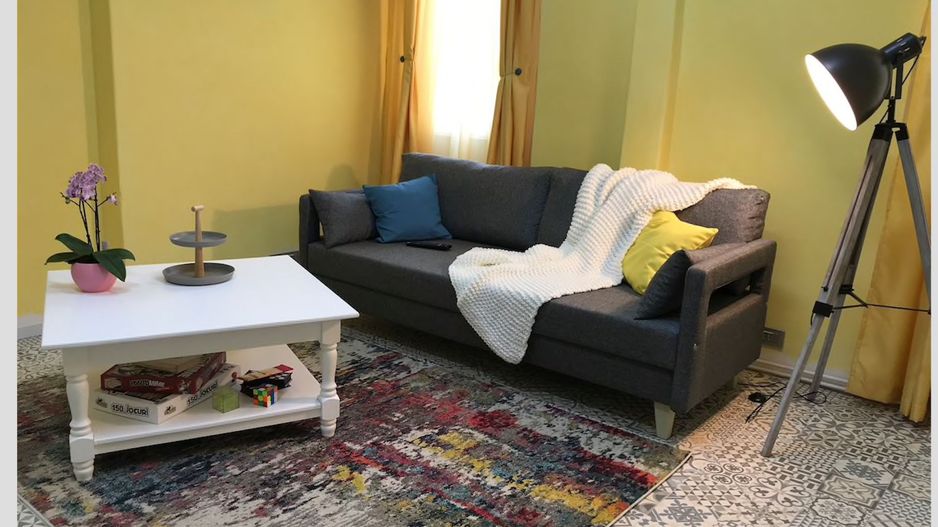 Apartament aproape de Piata Unirii - pretabil si pentru birouri - Poză 15