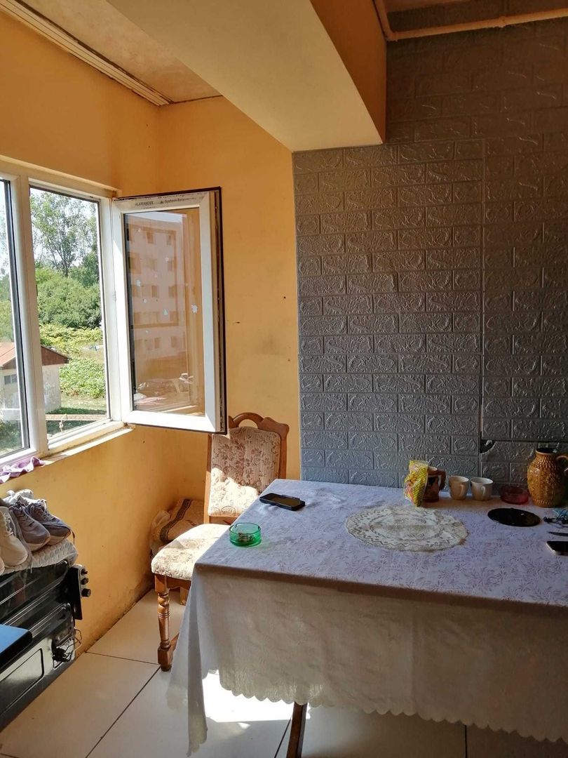 BRASADAS vinde garsoniera pe Ostrovului Bloc 2 etaj 2. - Poză 3