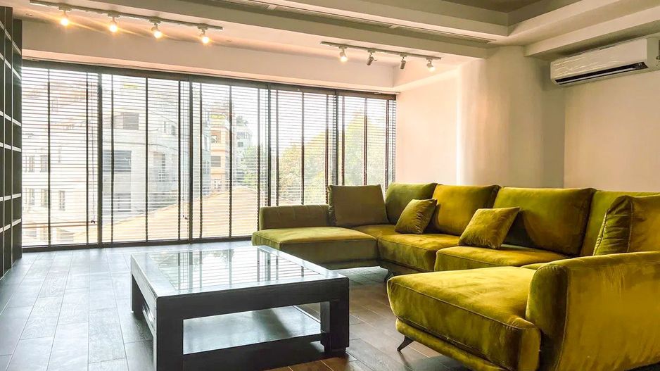 Închiriere apartament 4 camere 163mp | Parcare și boxă incluse - Poză 1