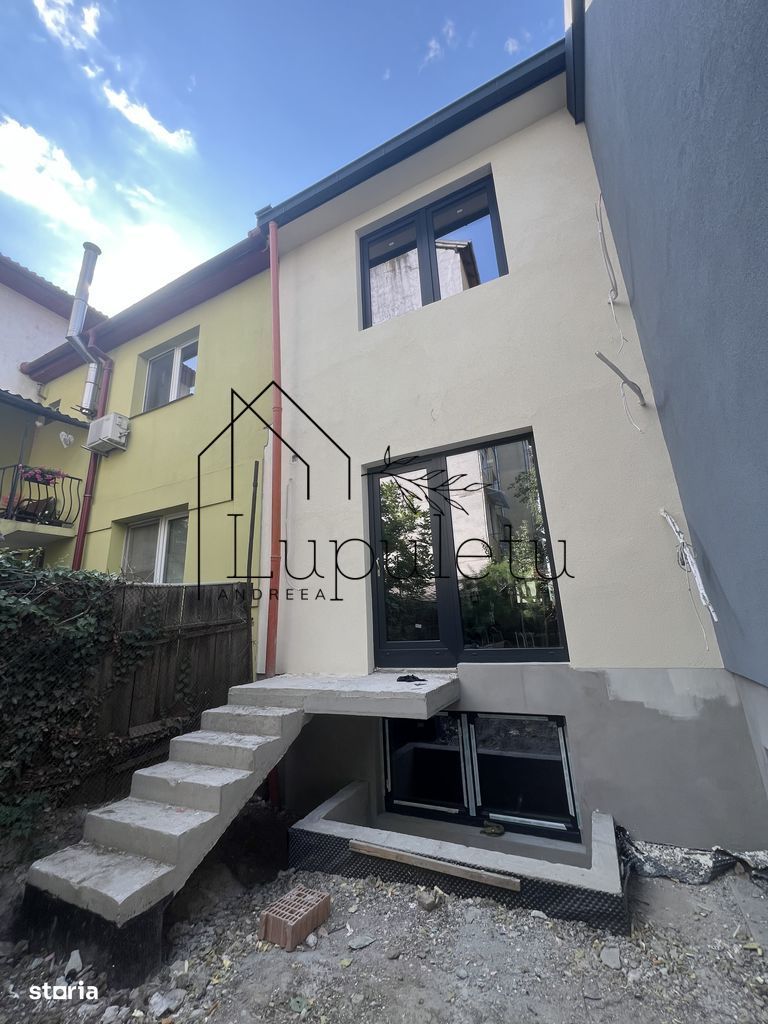 Proprietate unică D+P+E+M, Complet Renovată în 2025 | V.Aaron | - Poză 2