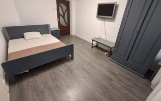 Apartament 2 camere | Decomandat | Renovat | Central - Poză 3