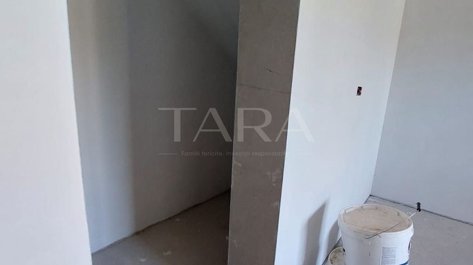 Casă spațioasă cu grădină în Florești, aproape de zona Somesului. - Poză 9