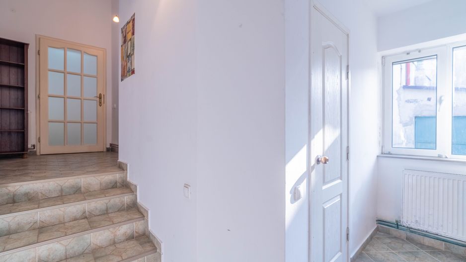 Apartament spațios, Strada Gojdu, Arad, ideal pentru familie - Poză 7