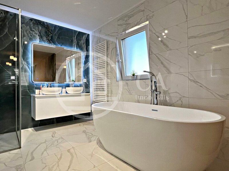 Casa de vanzare cu 5 camere in Santandrei, Oradea - Poză 13