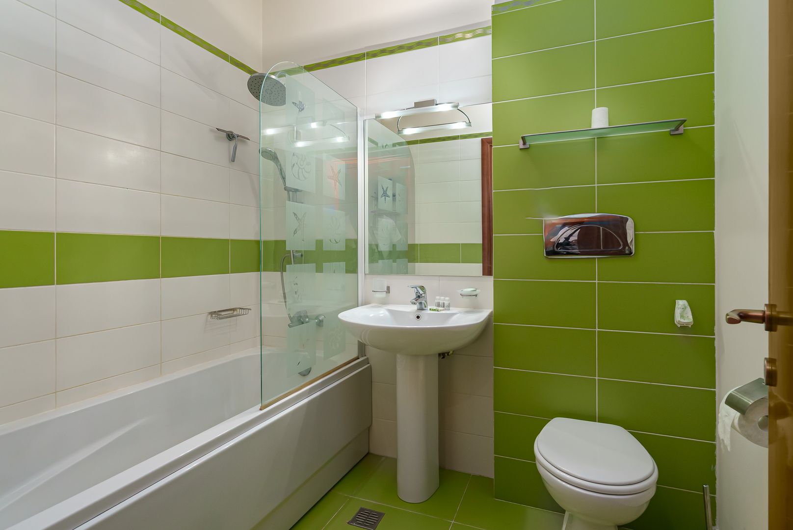 Baneasa Aleea Privigetorilor, 2 camere de inchiriat parcare subterana - Poză 16