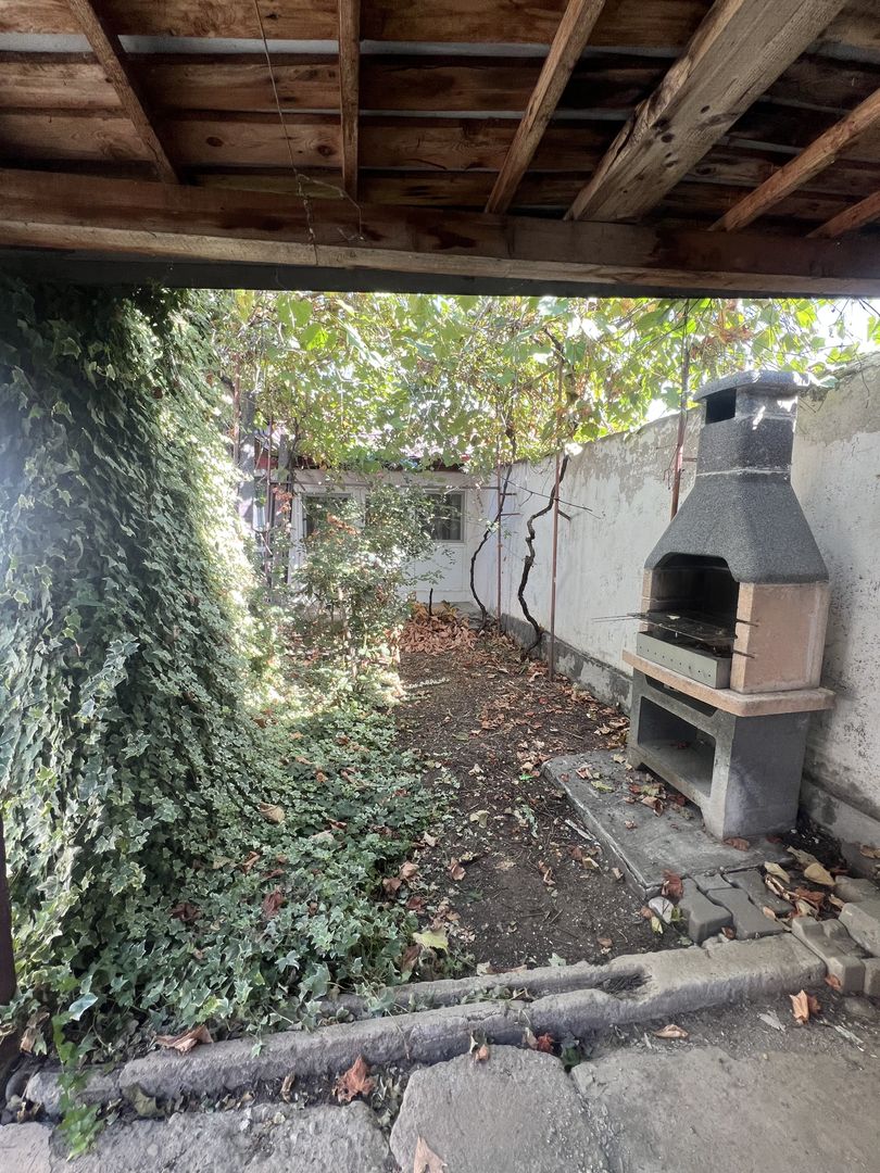vand casa in Schela,gaz la poarta - Poză 10