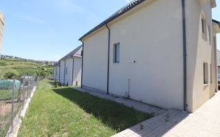 Casa individuala cu teren de 440 mp, situata in Dezmir! - Poză 7