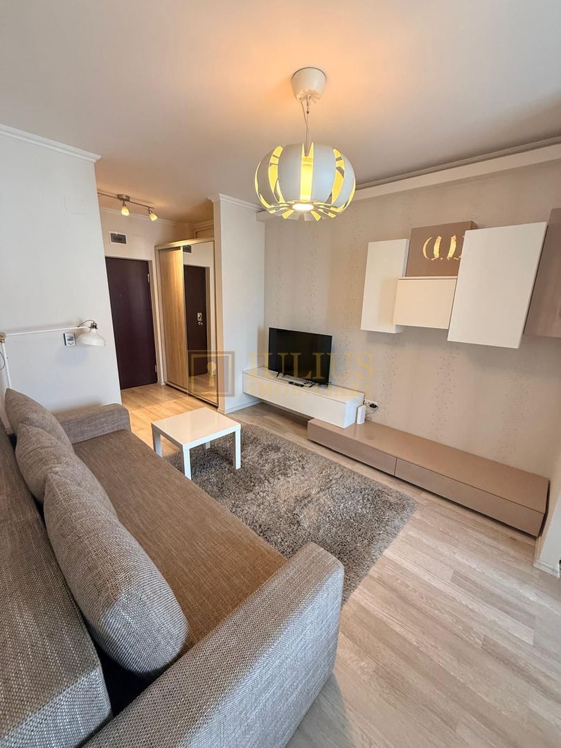 2 camere| loc de parcare cu bariera| apartament frumos| balcon deschis| - Poză 2