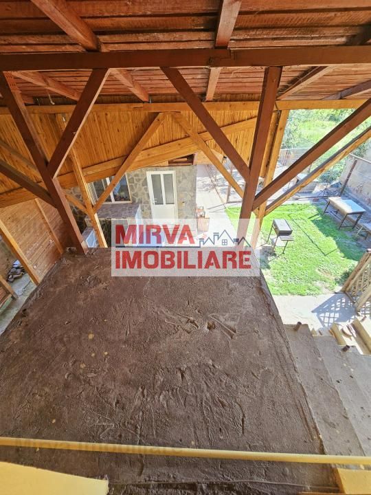 Vanzare vila 6 camere + spatiu comercial, mobilata si utilata, in Blejoi - Poză 45