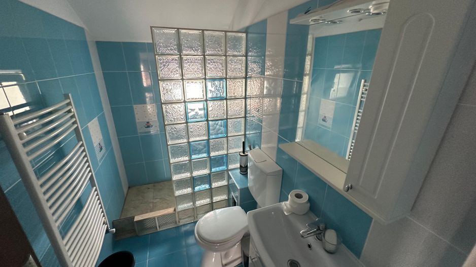 De vanzare! Apartament frumos și spatios in Zorilor - Poză 12