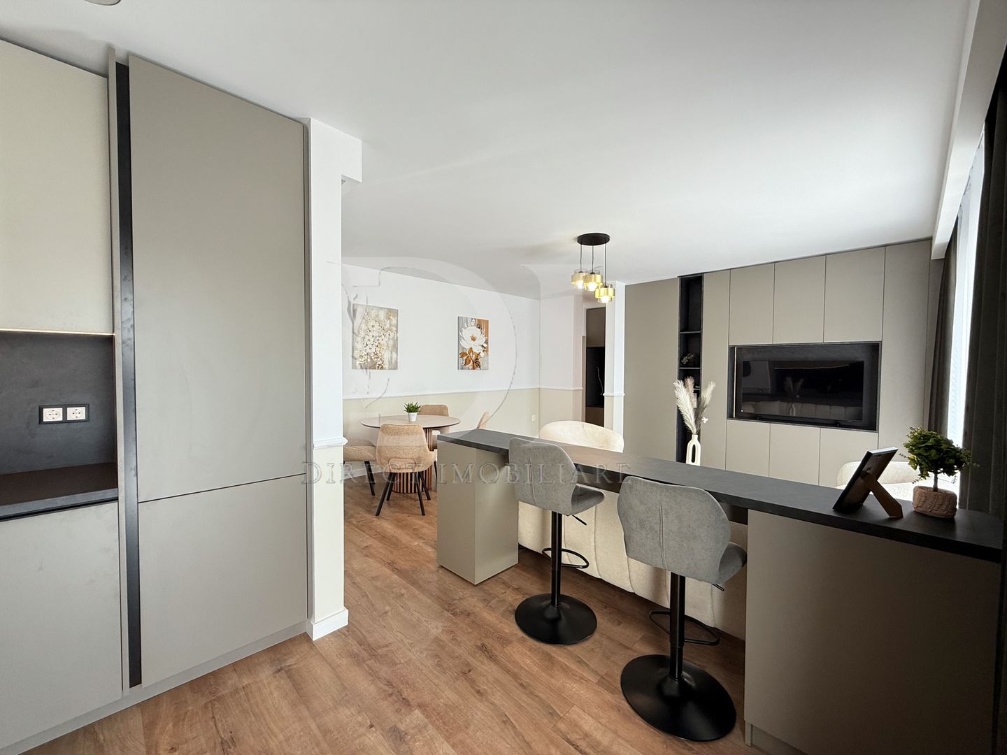 Apartament ultramodern la cheie / terasa 50 mp / Zona  Eroilor - Poză 10