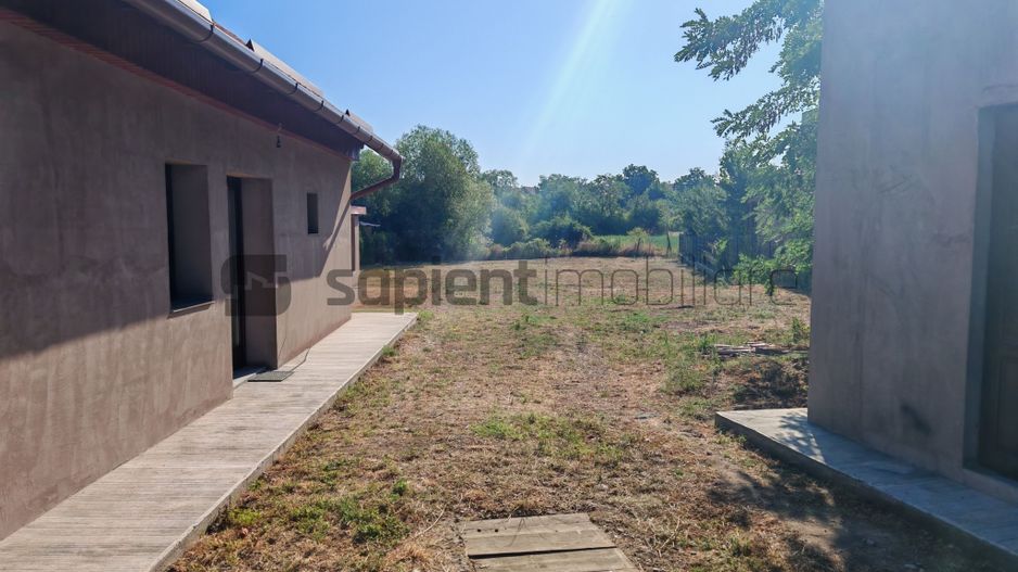 De vânzare casă cu 3 camere, 1000 mp teren, Cauaceu - Poză 7