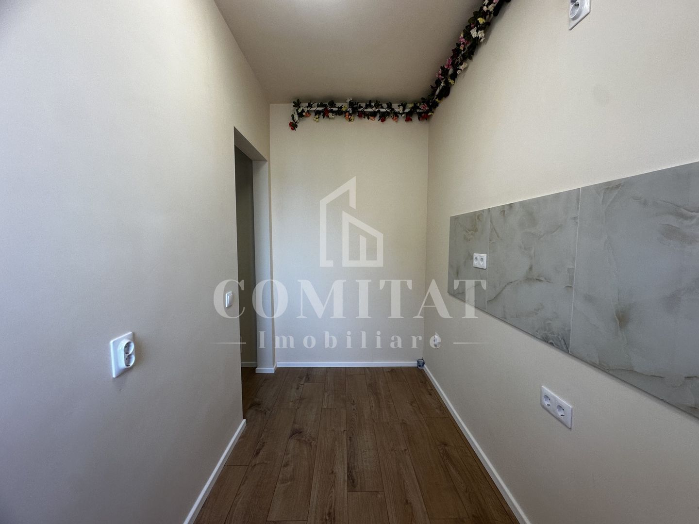 Apartament la etaj intermediar | 2 camere | Zona Eroilor - Poză 11