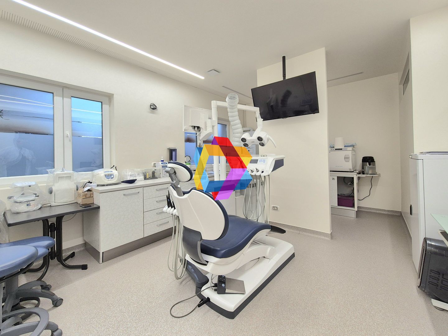 Clinica medicala finisaje premium - 196 mp - Poză 8