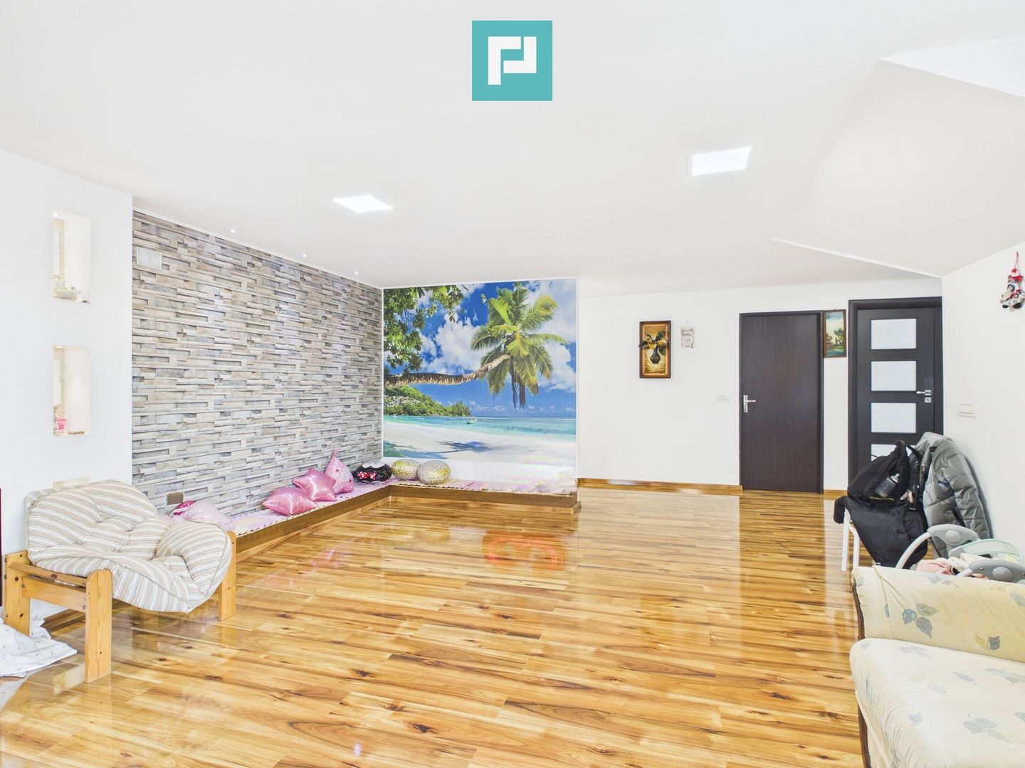 Casa plus spatiu comercial Dudestii Noi - Poză 1