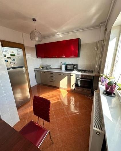 De inchiriat apartament cu 3 camere PRIMA INCHIRIERE, Eroii Revolutiei - Poză 11