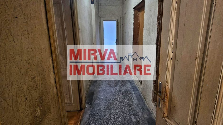 Casă cu arhitectură interbelică, 5 camere, teren 409 mp – Central - Poză 28