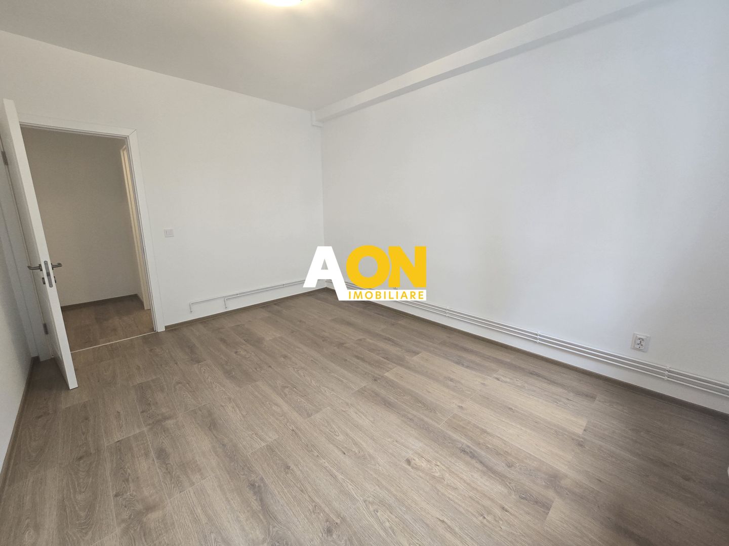 Apartament 3 Camere Complet Renovat, Bd. Transilvaniei - Poză 5