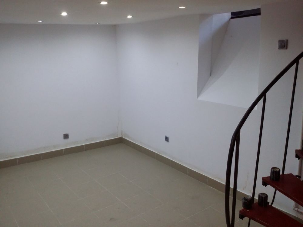 De vanzare apartament / spațiu comercial intersectie Foisorul de Foc - Poză 5