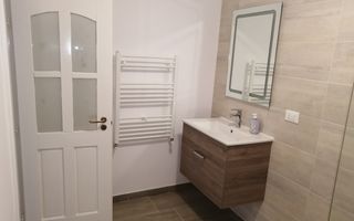 Vânzare apartament spatios,  in zonă ultracentrală - Poză 11