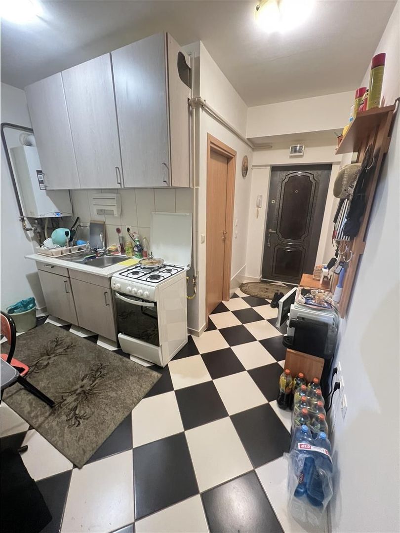 1 camera zona Sagului bloc nou etaj 1 CENTRALA PROPRIE - Poză 3