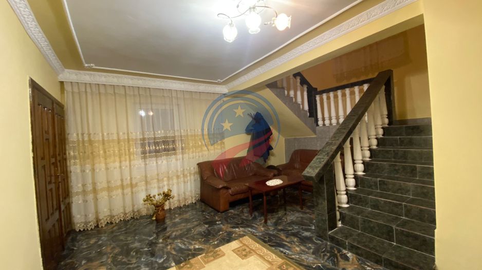 VILA GENEROASA CU TEREN 720 METRI IN APROPIEREA  ELECTROPUTERE MALL - Poză 8