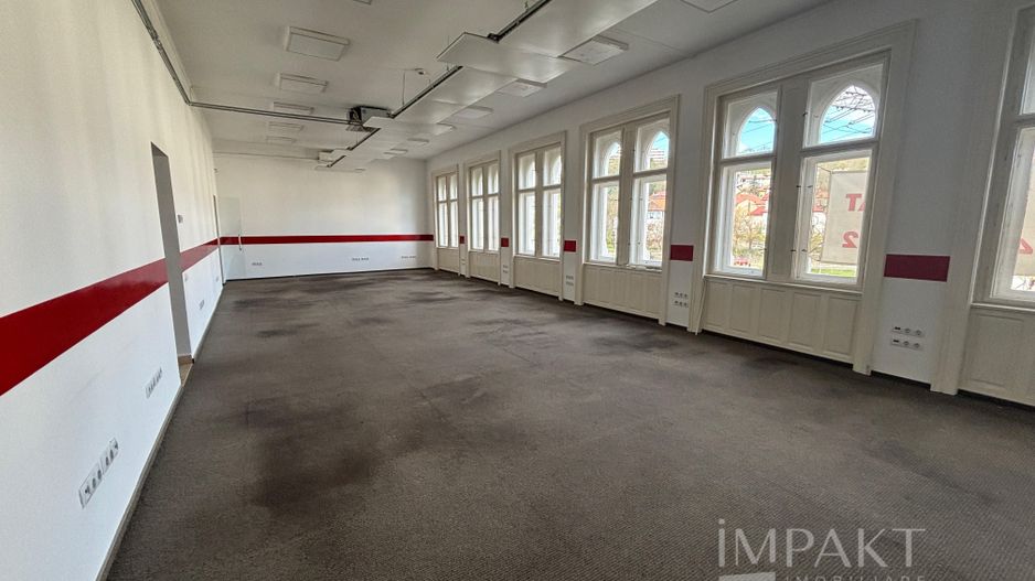 Spatiu de birouri de inchiriat in centru! - Poză 1