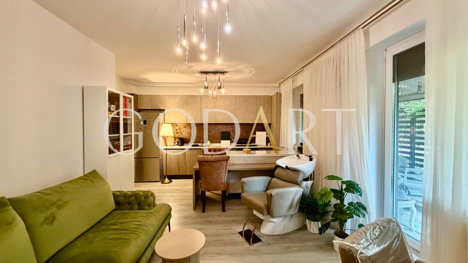Apartament 3 camere | Curte | Mobilat Utilat LUX | Parcare - Poză 3