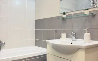 Soarelui complex Uranus Plaza. Aproape de Spitalul Judetean - Poză 22
