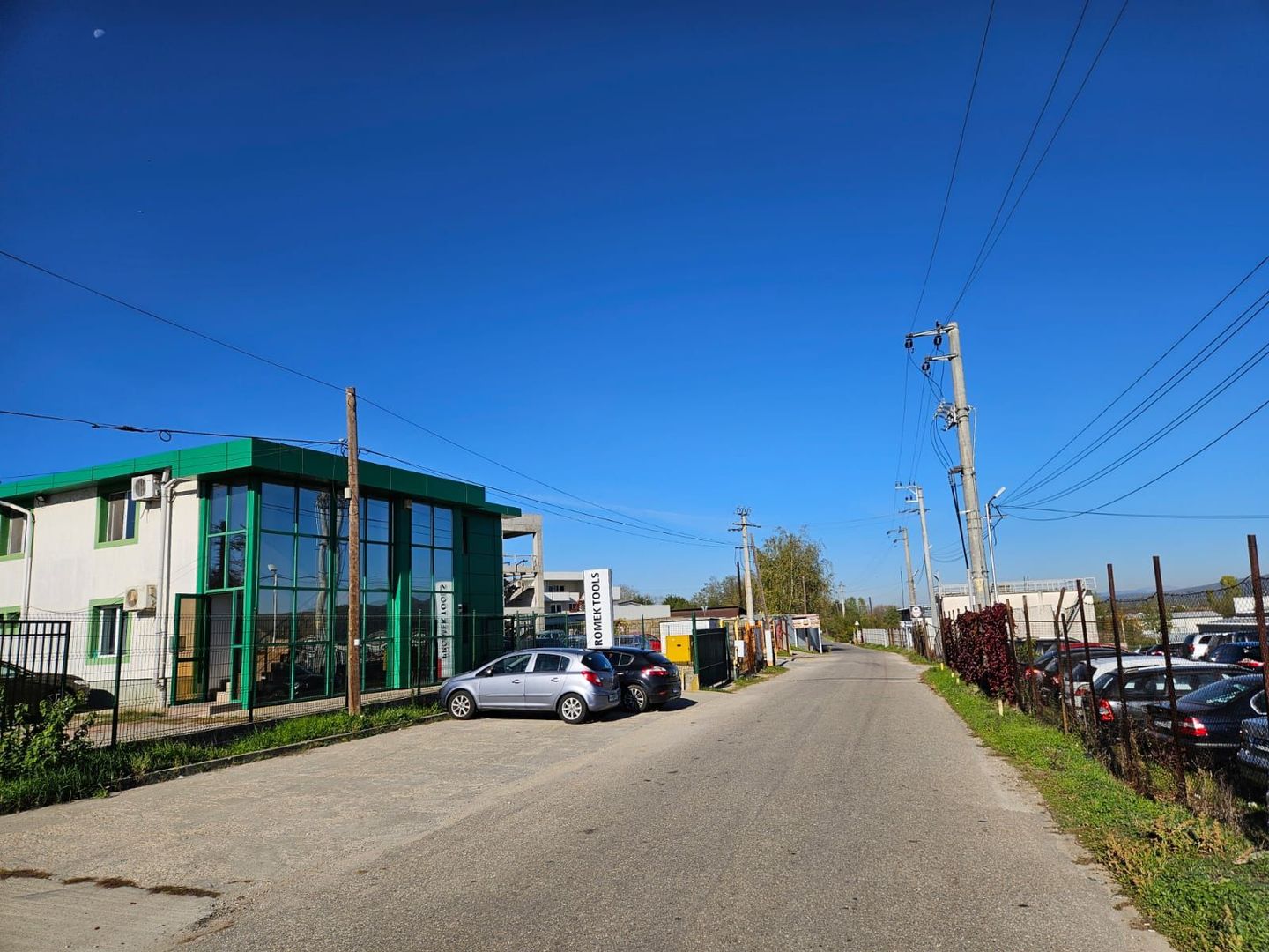 Inchiriere spatii birouri, curte pavata 800 mp, Bascov - Autostrada - Poză 8