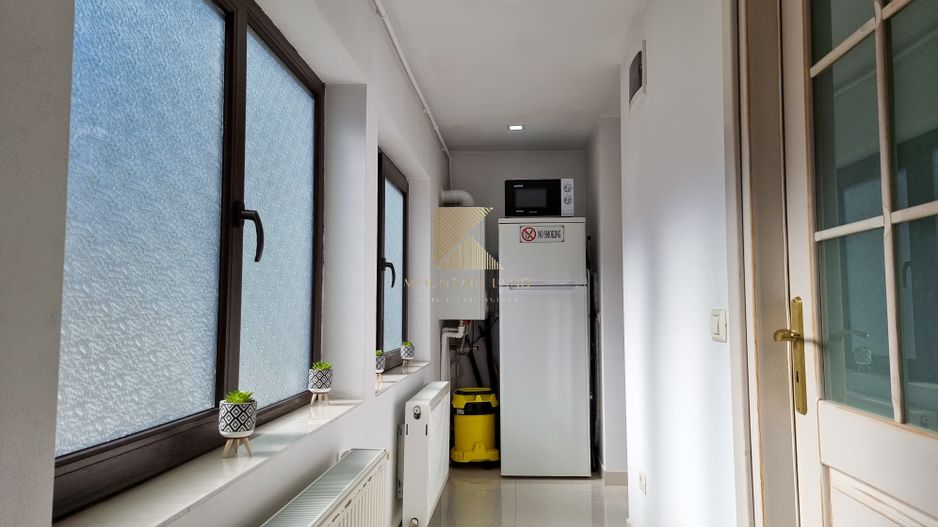 Apartament 3 camere – mobilat complet, vedere superbă,  Centrul Istori - Poză 18