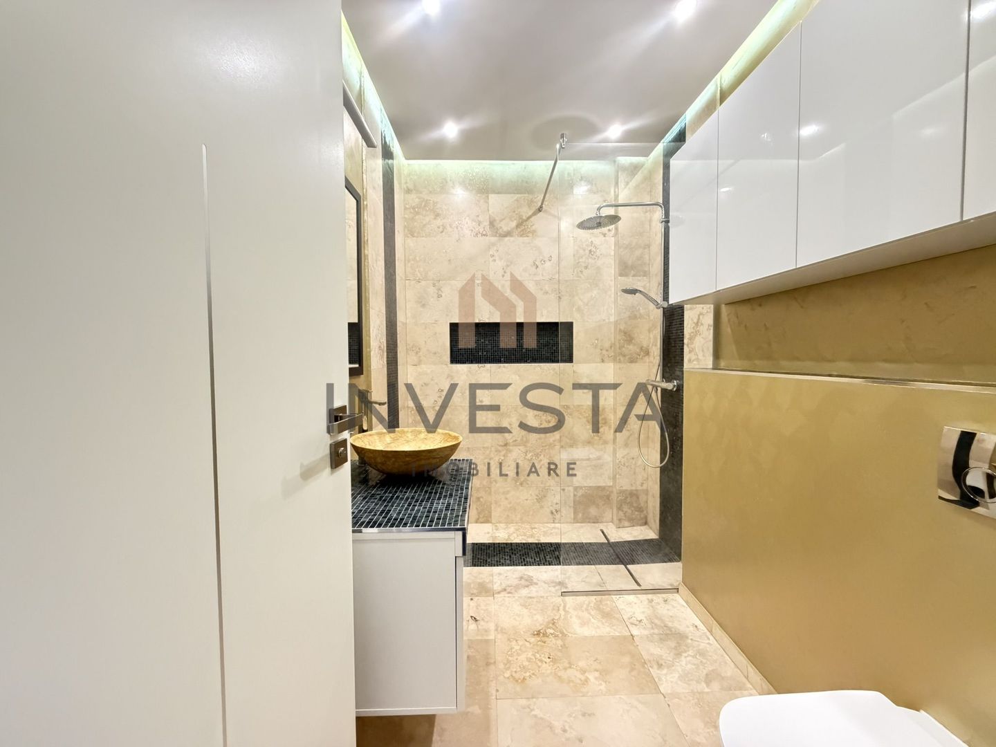 Apartament cu 2 camere si 2 balcoane + parcare subterana - Europa - Poză 6